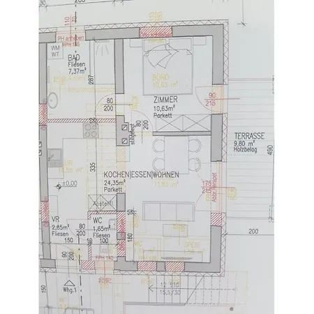 Binder, Hubertusstrasse Apt 1